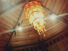 -老牌坊云南鱼豆花火锅(爱建店)