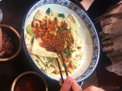 -秦唐一号西安菜馆(钟楼店)