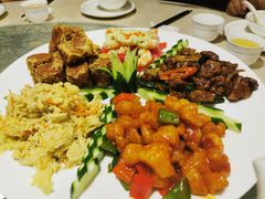 -御龙阁海鲜酒楼