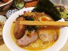 -豚真制面所(华泰中心店)