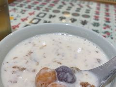 椰皇仙女露-堂屋糖水店(愚园店)