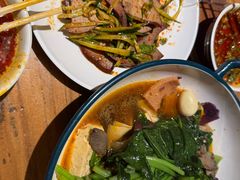 -万记麻辣烫国展总店