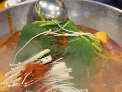 -喇喇排骨火锅·传统韩式脊骨汤(望京西园总店)