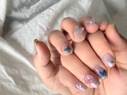 -一笔绣狂草美甲坊