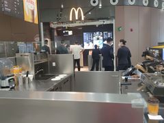 -麦当劳(北京大兴机场二层国内到达(安检外)店)