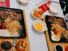 -豪享来(我格广场店)