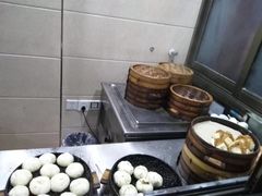 -舒小笼松针小笼包