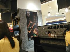 香辣牛骨汤面-贡梅老面馆·蟹粉面·无锡特色小吃(南长街主推店)