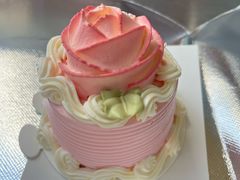 -好利来(上海虹桥新天地Lab主题店)