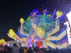 -淄博花灯齐彩城