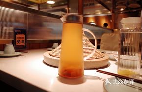 Fresh Fig and Pear Juice
