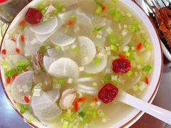 -撒拉人家.酸菜牦牛肉火锅