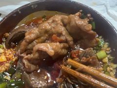 -渝嘴小老弟老火锅(华新村店)