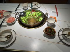 -牛人日志·鲜牛肉骨汤火锅(万科里瑧店)