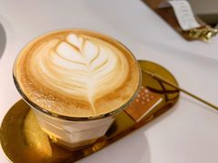 拿铁咖啡-阿妮叶李(光谷世界城店)