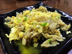 蘑菇炒鸡蛋-海兰江石锅饭(水上店)
