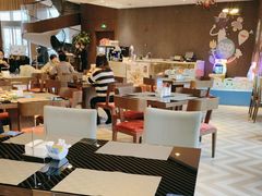 -筠咖啡西餐厅(上海国展宝龙丽筠酒店)