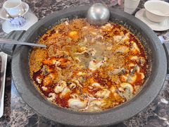 -灶知轩湘西石锅鱼(万佳广场店)