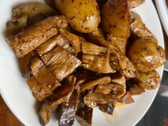 -老鼎万春卤菜(五代传承创始老店)