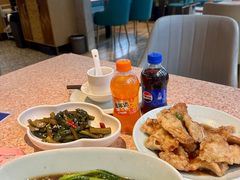 -红樱桃·欢乐餐厅(太原里店)