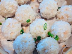 -肥肥虾庄·金牌油焖大虾(汉街SKP店)