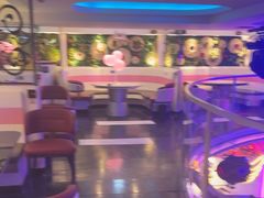 -巴特餐饮6加1音乐餐吧·新疆菜