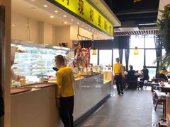 -香佰里鲜货火锅(佳乐金街店)