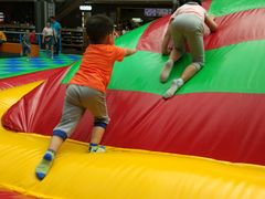 -蒙特利亲子乐园