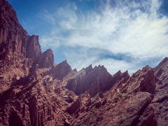 -天山神秘大峡谷