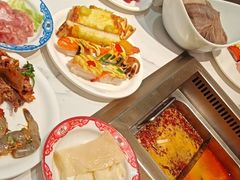 -龍歌自助小火锅(芝罘万达店)