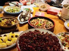 -有红鸡毛店·川菜(建设路店)