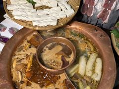 -滇釜火锅·能喝汤的火锅(车公庄店)