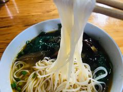 -越洋肖氏老米线(杨家坪店)
