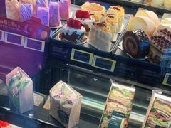 -星巴克臻选(盐城金鹰聚龙湖店)