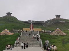 -日月山景区