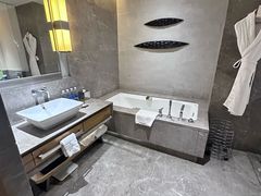 -重庆解放碑威斯汀酒店