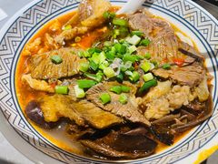 -粉吖吖·邵阳米粉(体育西路店)