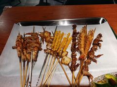 -京狮炙燥·精酿烧烤(首经贸店)