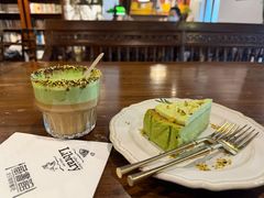 -藏书馆咖啡LibraryCoffee·Bistro(牡丹园店)