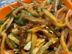 緬甸豬耳沙律-002鱼汤粉(龍園店)