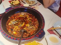 -何师傅美蛙鱼头(汉街店)