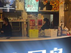 -暴风岛沉浸式体验馆(百联世纪店)