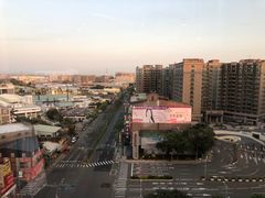 -尊爵天际大饭店 (近台茂)