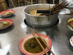 -咏勝锑锅麻辣烫(净居寺路总店)