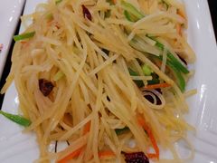 -清真磊磊烧烤老店(饮虎池街34号店)