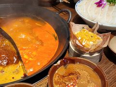 -萍姐火锅·公路夜市(武汉首店)