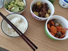 -天鹅到家·保姆月嫂育儿嫂(朝阳店)