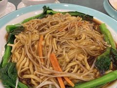 鲍汁金菇捞伊面-国贸旋转餐厅(国贸广场店)