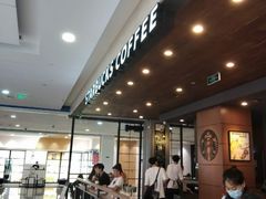 大堂-星巴克(杭州西湖银泰1F店)