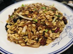 -梅飞酒家(名辉豪庭店)